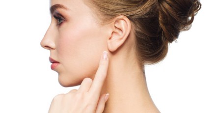 Коррекция мочек ушей и складок перед ухом | MEDSTYLE Алматы