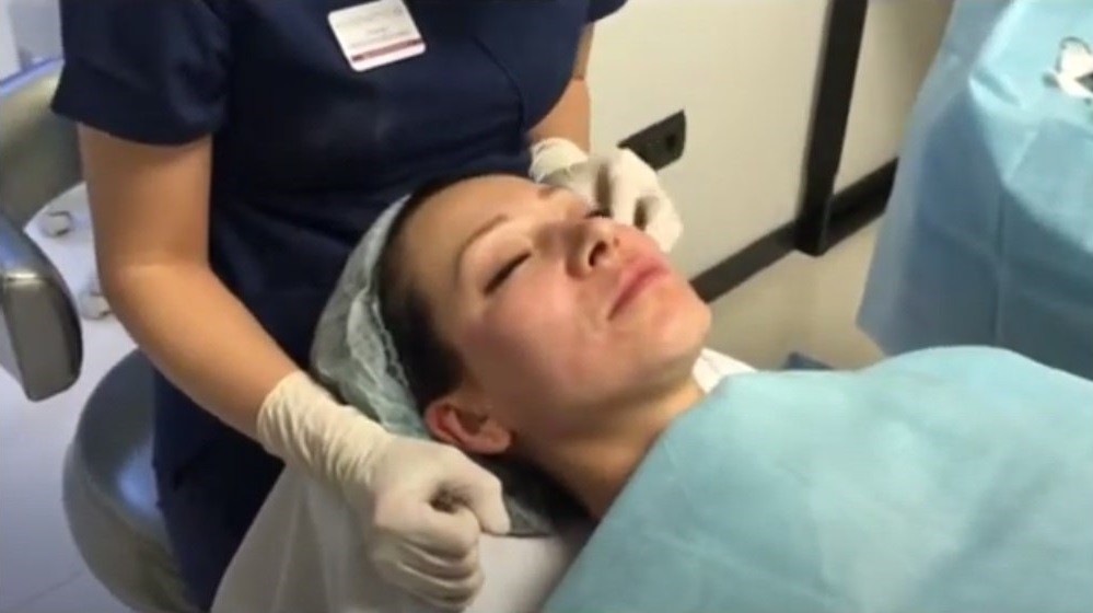 Нити Aptos Excellence Visage видео процедуры | MEDSTYLE Алматы