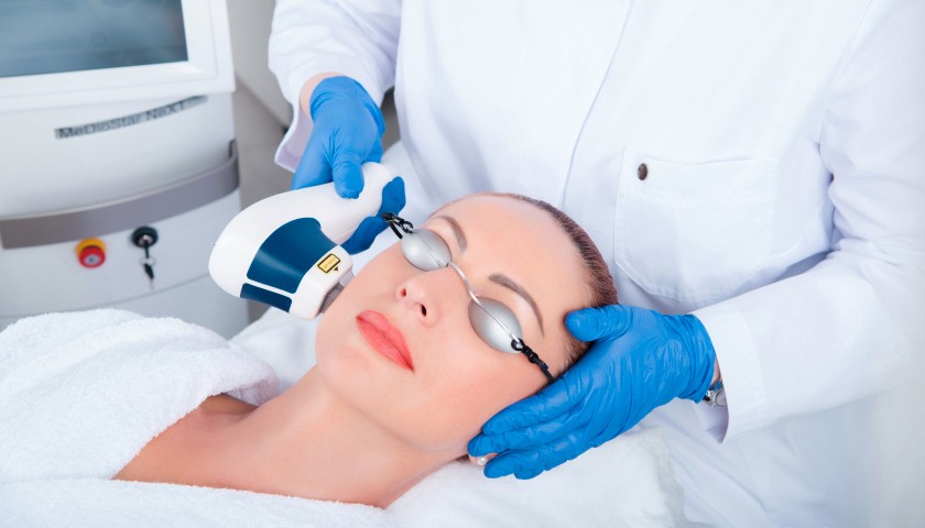 Лечение угревой сыпи Лазерное лечение акне  | MEDSTYLE Алматы